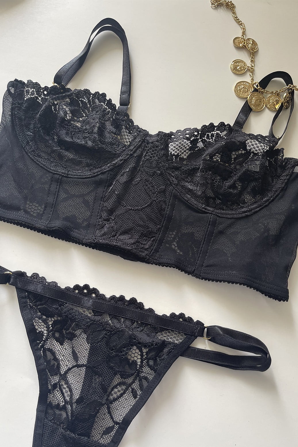 VENUS__0003_IMG_7373